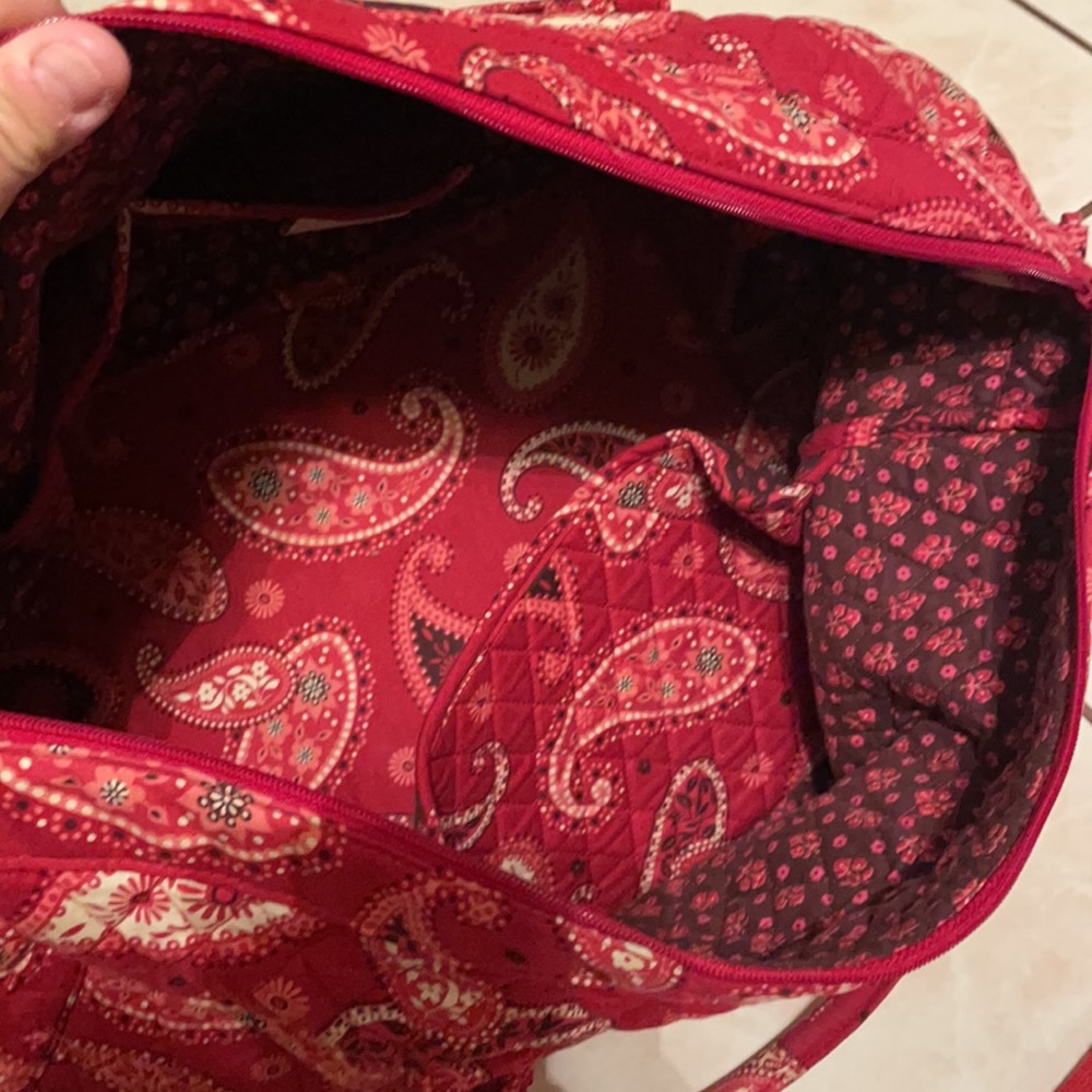 Vera Bradley duffel type bag - Picture 2 of 3